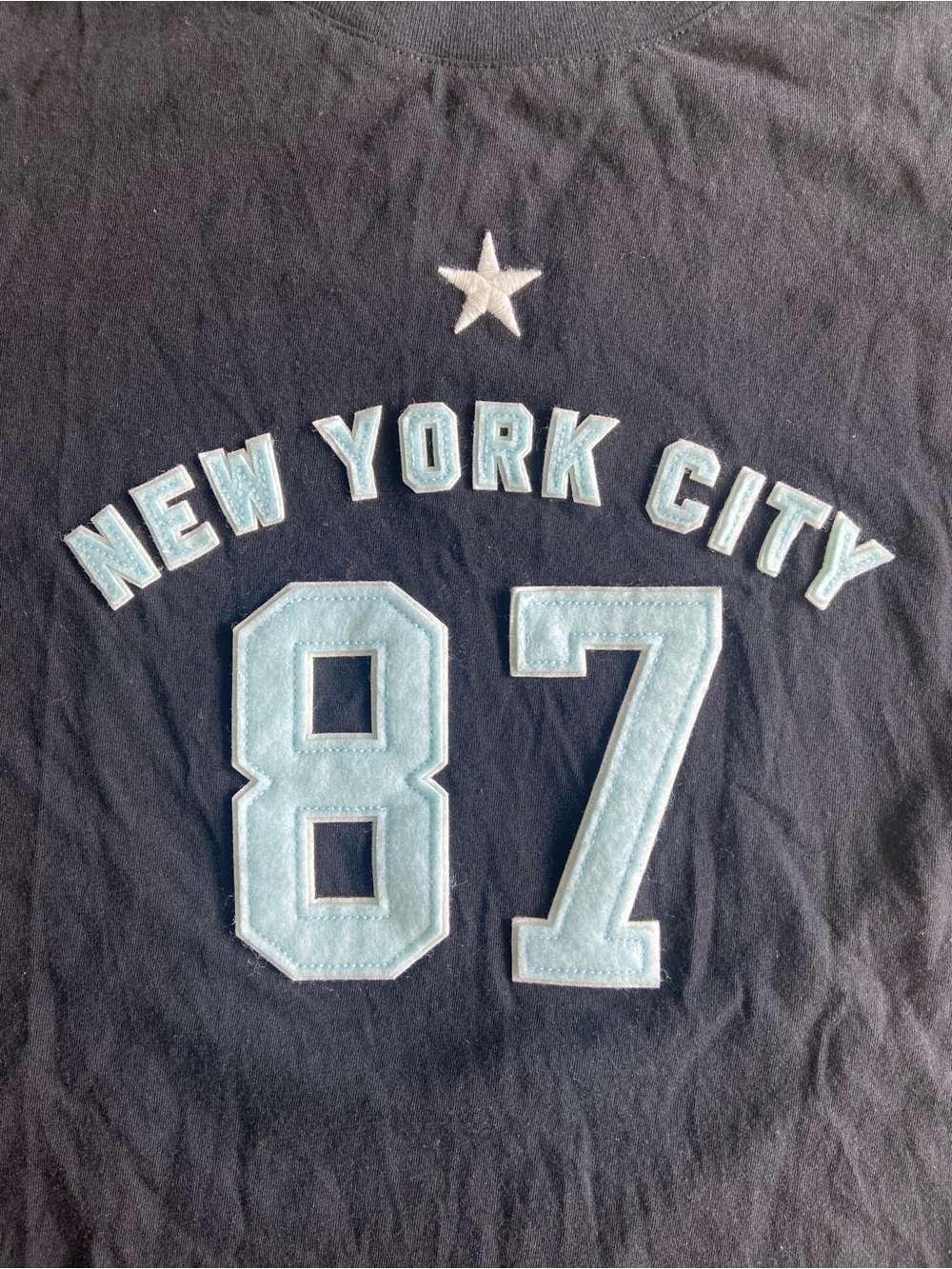 Aeropostale Black New York City 87 Graphic Tee L
